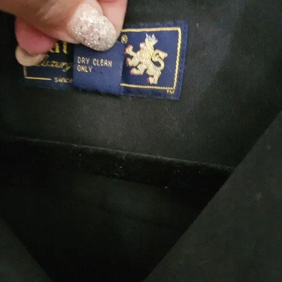 Nat Nast Black Dress Guayabera Silk Shirt for Men - Picture 5 of 7